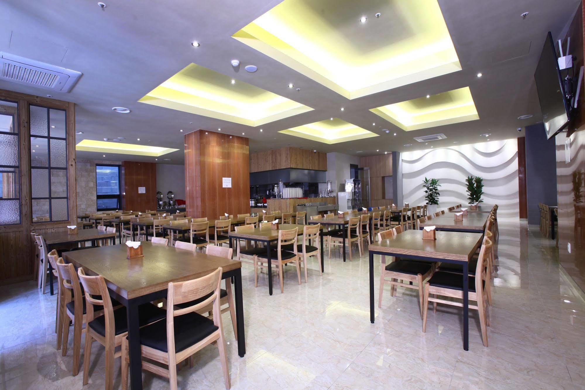 Hotel Sopra Incheon Cheongna Exterior photo