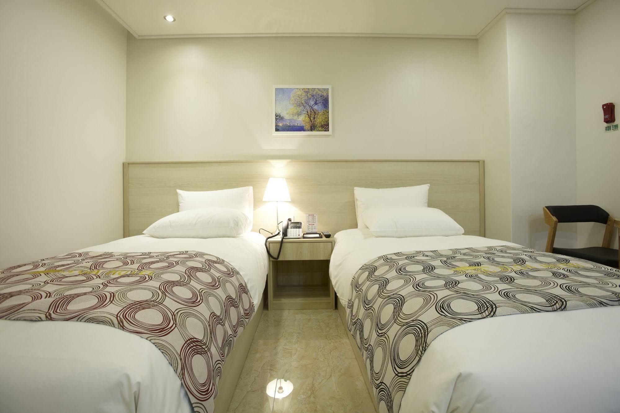 Hotel Sopra Incheon Cheongna Exterior photo