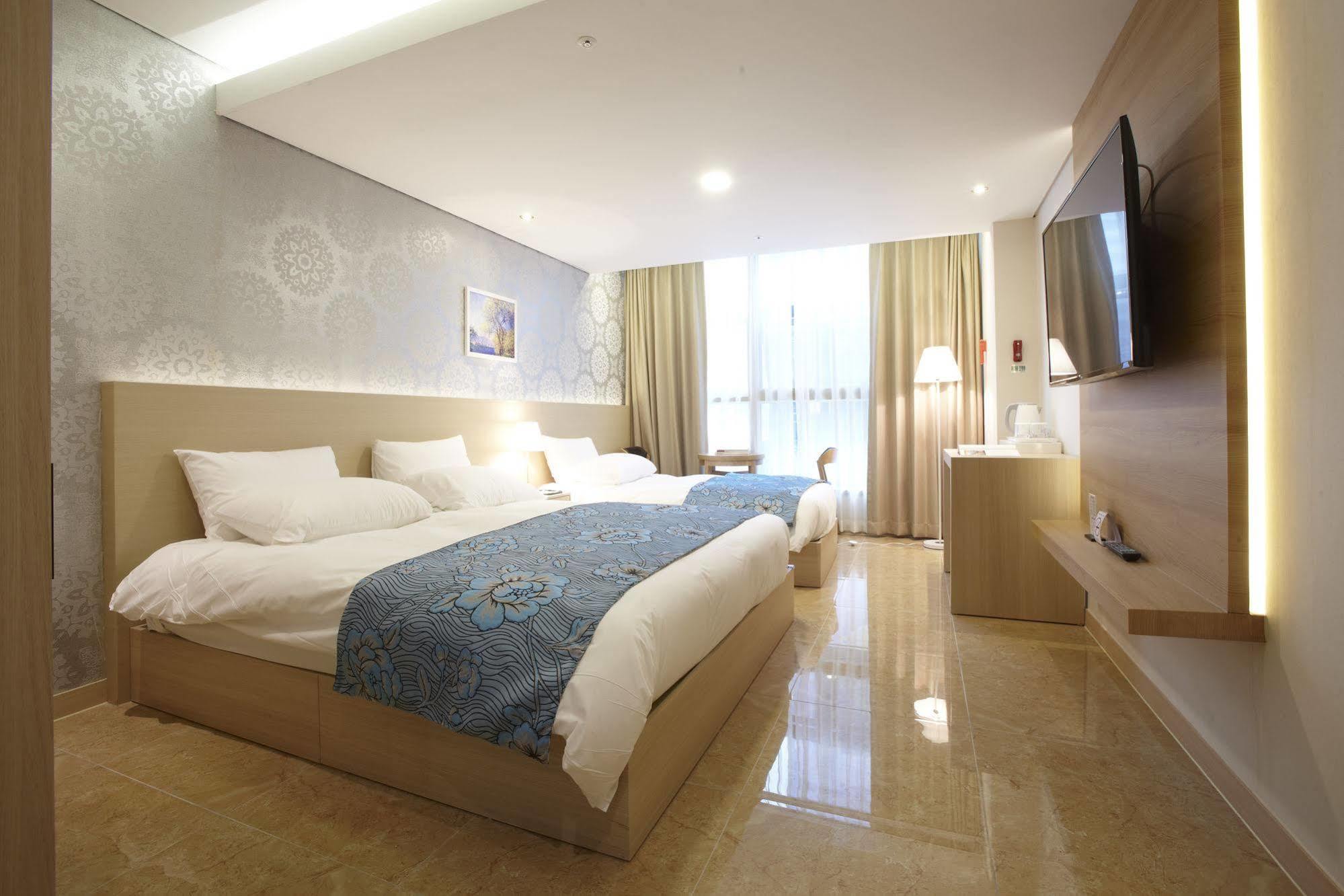 Hotel Sopra Incheon Cheongna Exterior photo